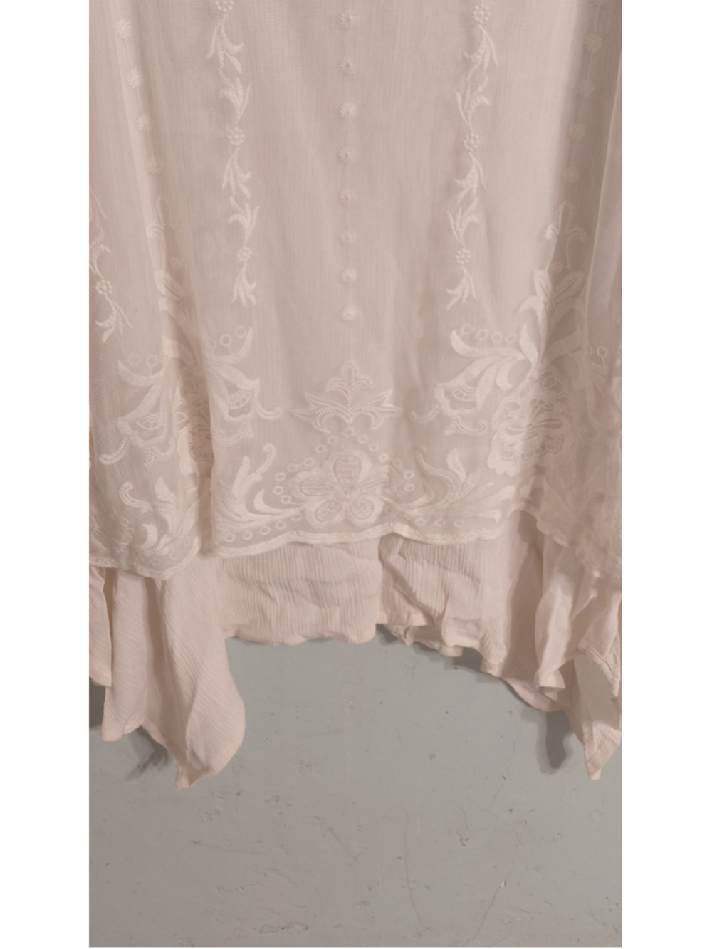 Women's One World Ivory Lace Overlay Tunic Top Size L - Picture 4 of 5